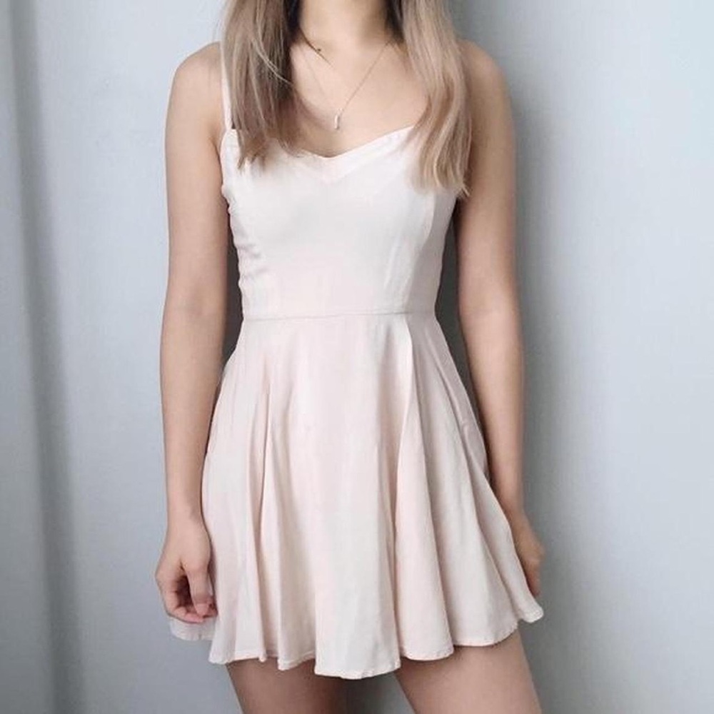 ◾️Aritzia Talula Linpinski Skater Dress - Picture 9 of 10